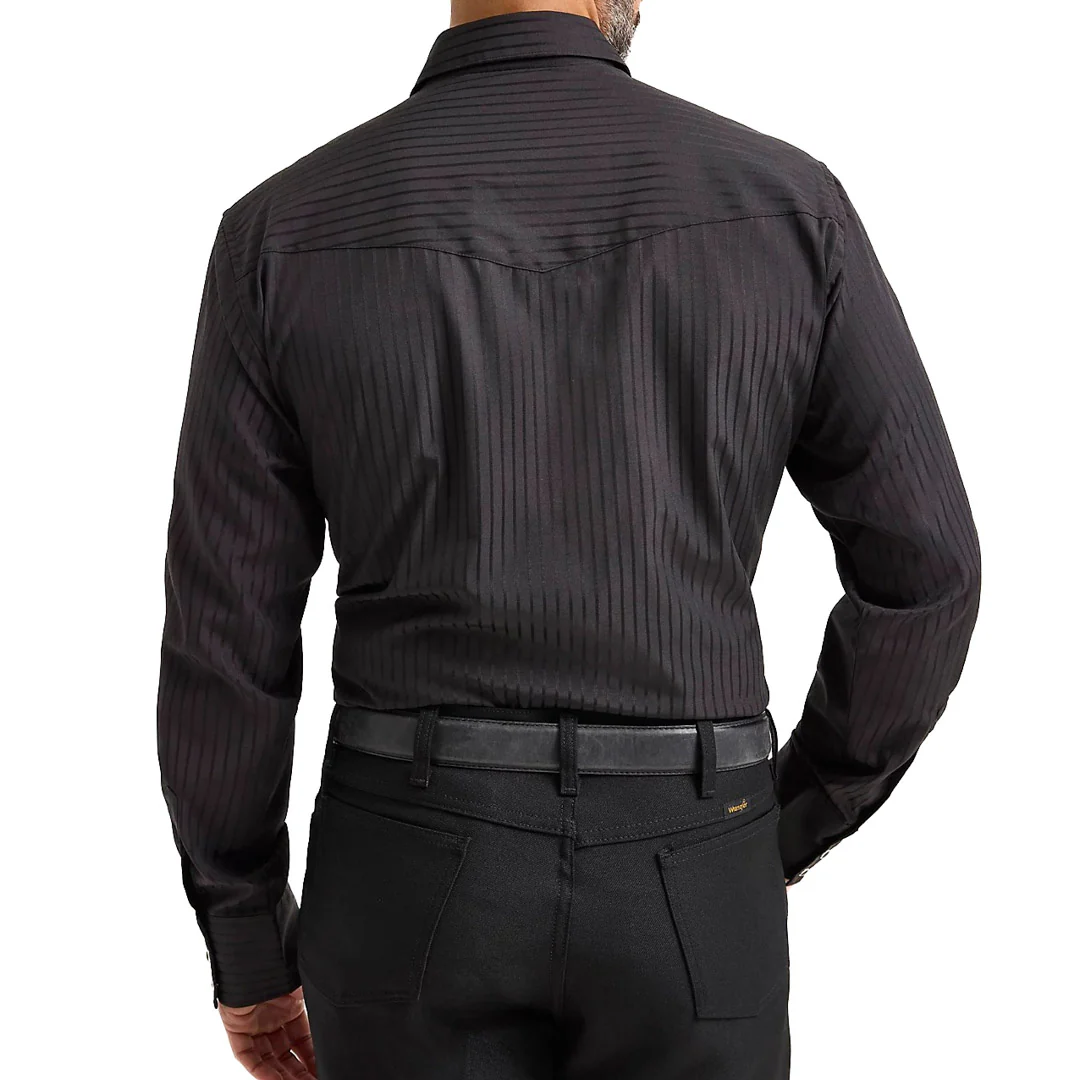 Wrangler Men's Sport Western Long Sleeve Snap Shirt - Image 7