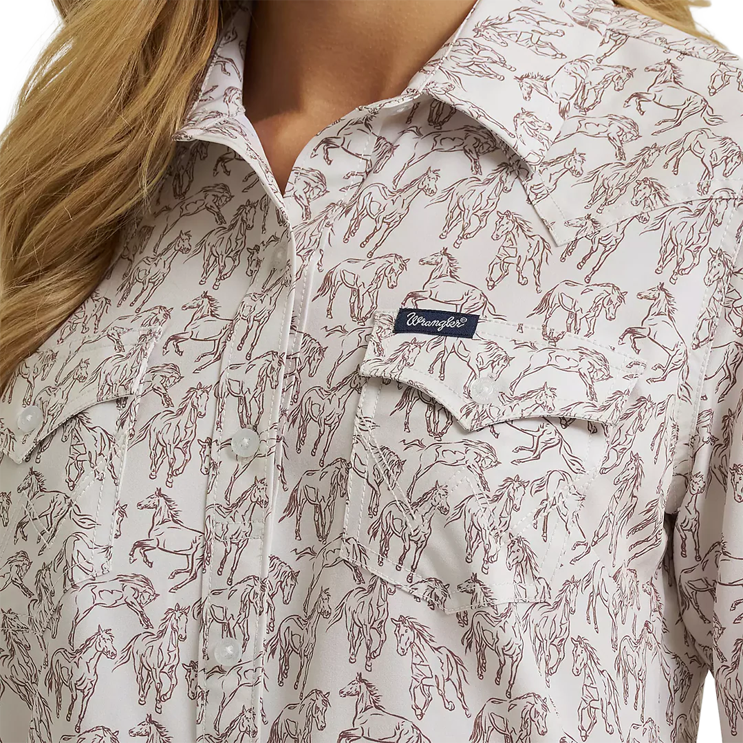 Wrangler Women's Aria Performance Long Sleeve Button Shirt - Image 3